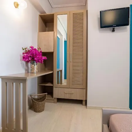 Vallia's Seaview Complex