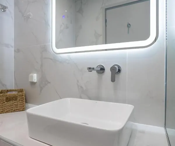 Vallia's Seaview Complex Gæstehus 3*