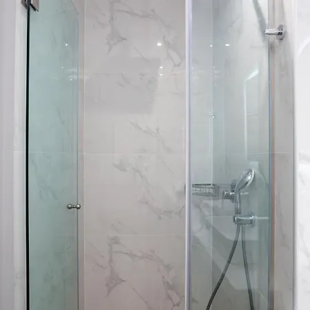 Vallia's Seaview Complex 3* 阿凯松