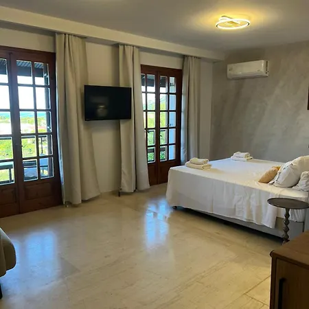 Vallia's Seaview Complex 3*