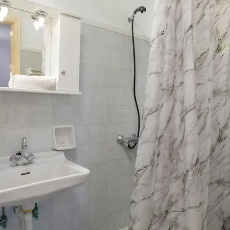 Vallia's Seaview Complex 3*